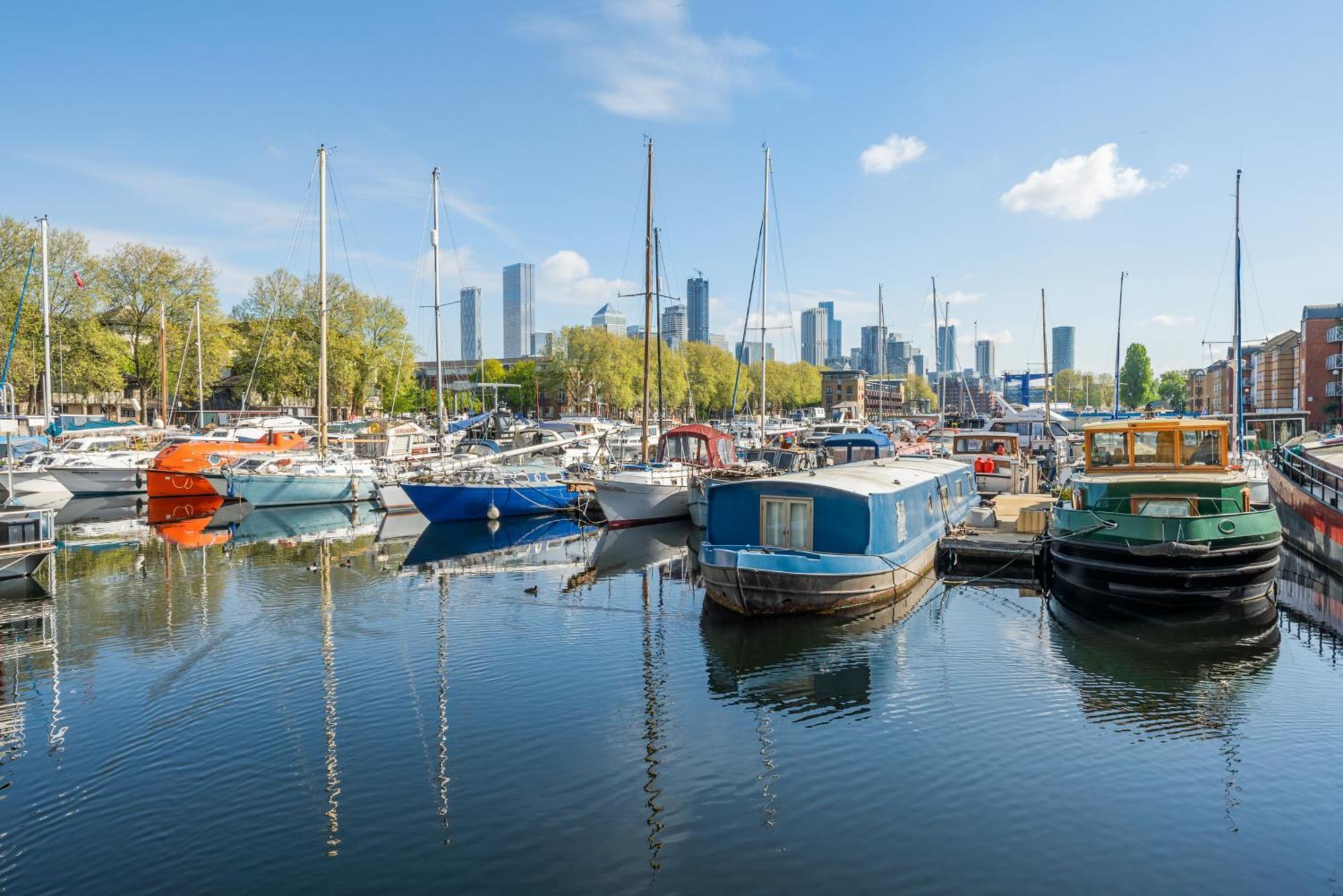 Riverside 1Br With Easy Transport 20Min To City Centre London Exteriör bild