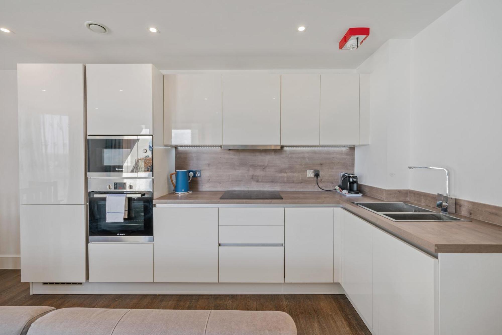 Riverside 1Br With Easy Transport 20Min To City Centre London Exteriör bild